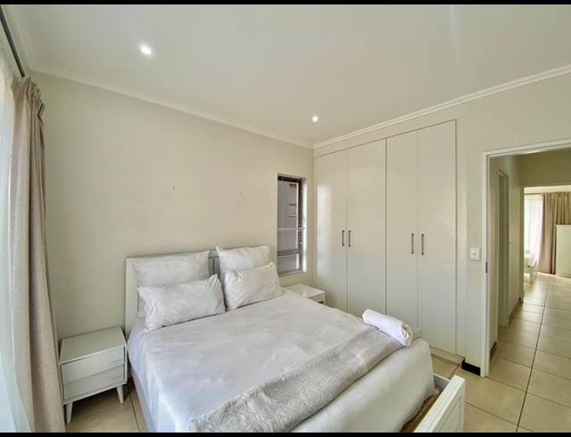 2 BEDROOM APARTMENT FOR SALE IN FOURWAYS